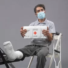 Slip and Fall Injury Signs That Need Immediate Medical Attention